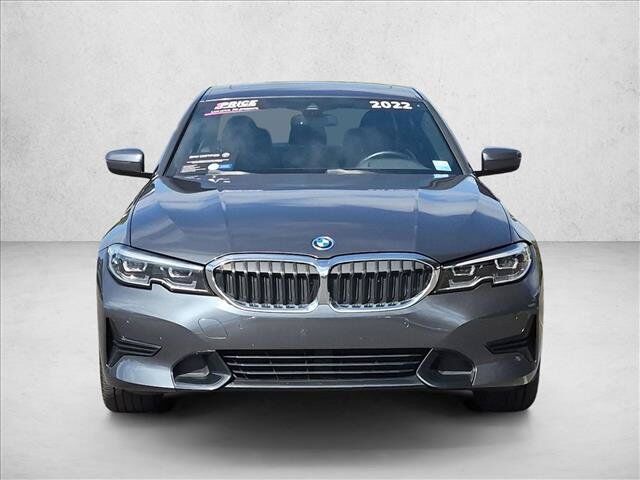 2022 BMW 330e