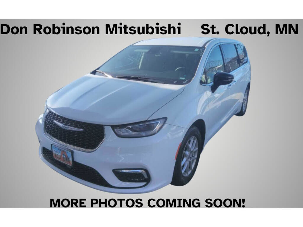 2024 CHRYSLER Pacifica