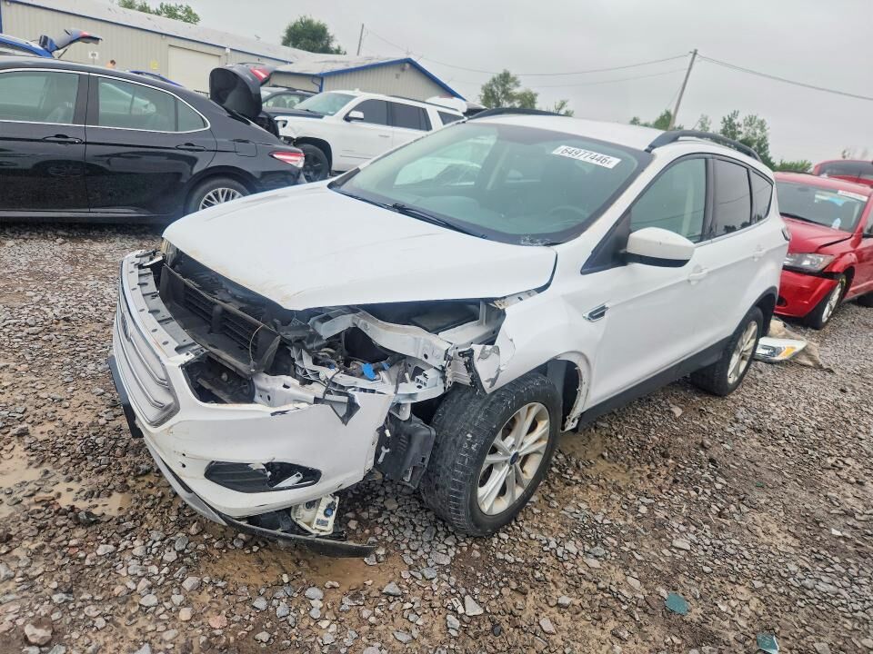 2018 FORD Escape