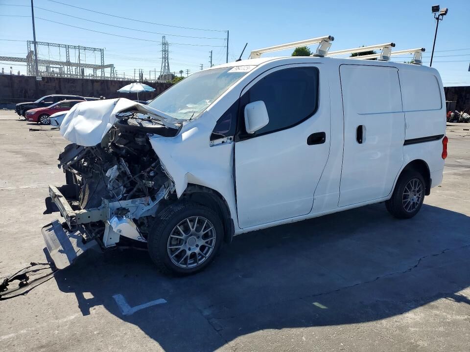 2017 NISSAN NV200