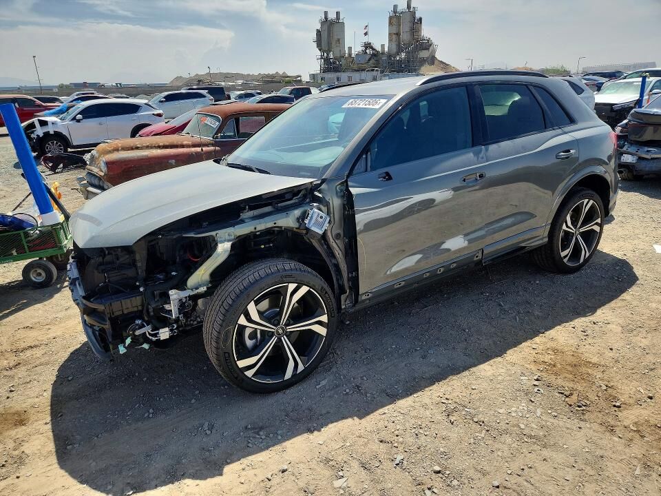2024 AUDI Q3