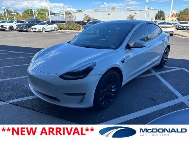 2023 TESLA Model 3