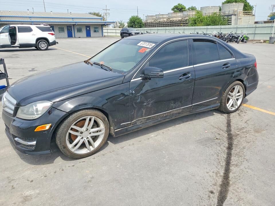 2012 MERCEDES-BENZ C-Class