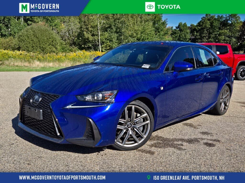 2020 LEXUS IS