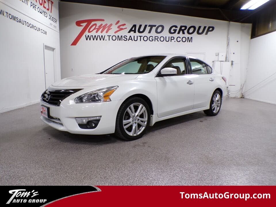2014 NISSAN Altima