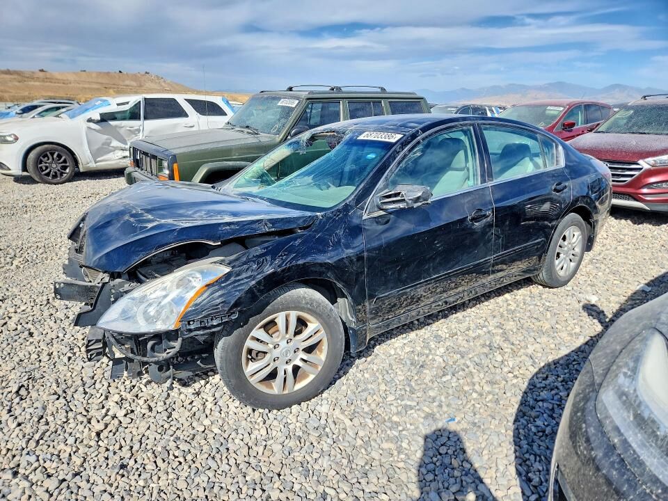 2012 NISSAN Altima