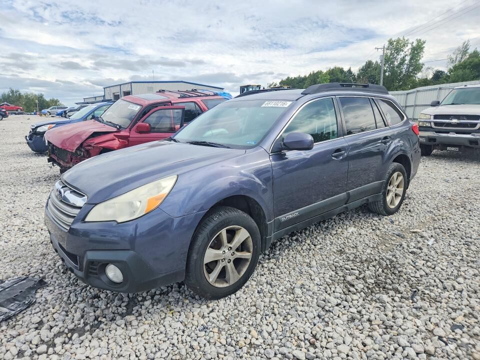 2014 SUBARU Outback