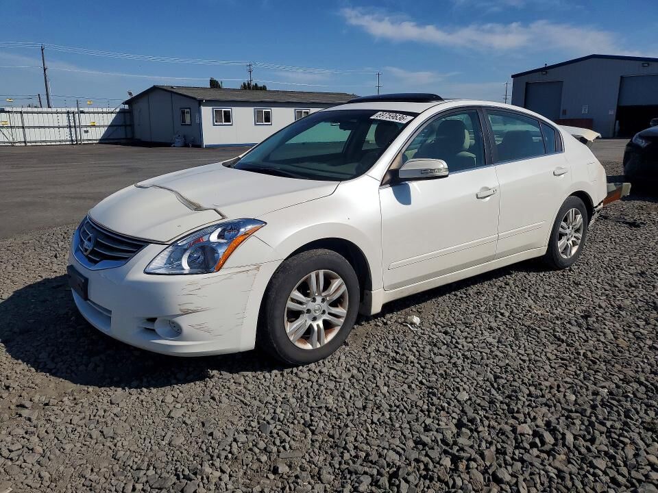 2012 NISSAN Altima