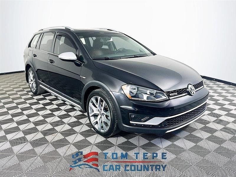 2017 VOLKSWAGEN Golf Alltrack