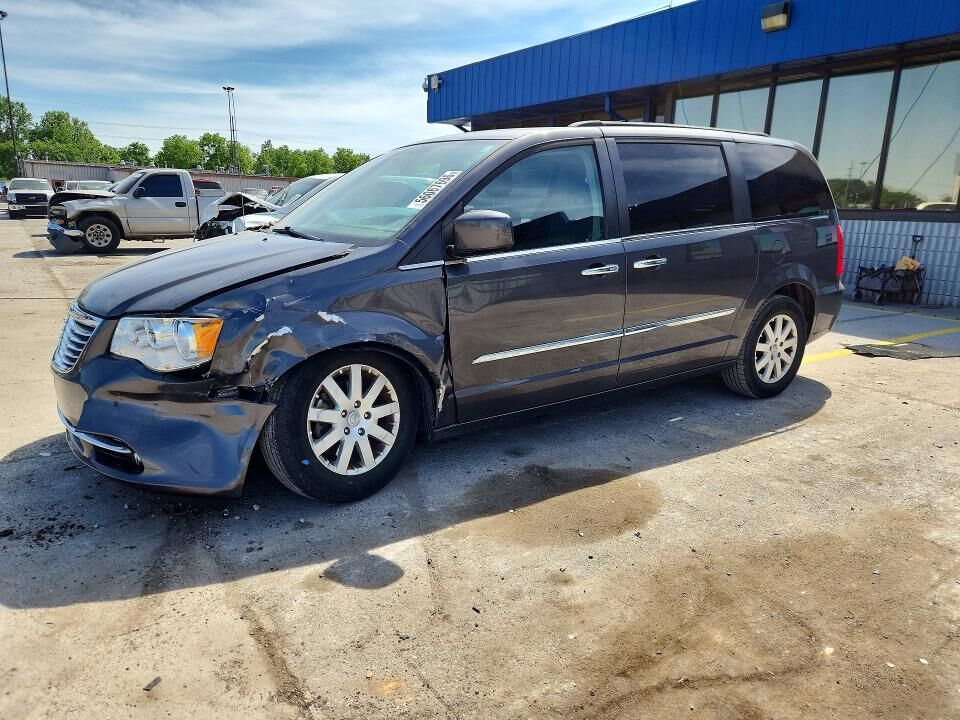 2015 CHRYSLER Town and Country