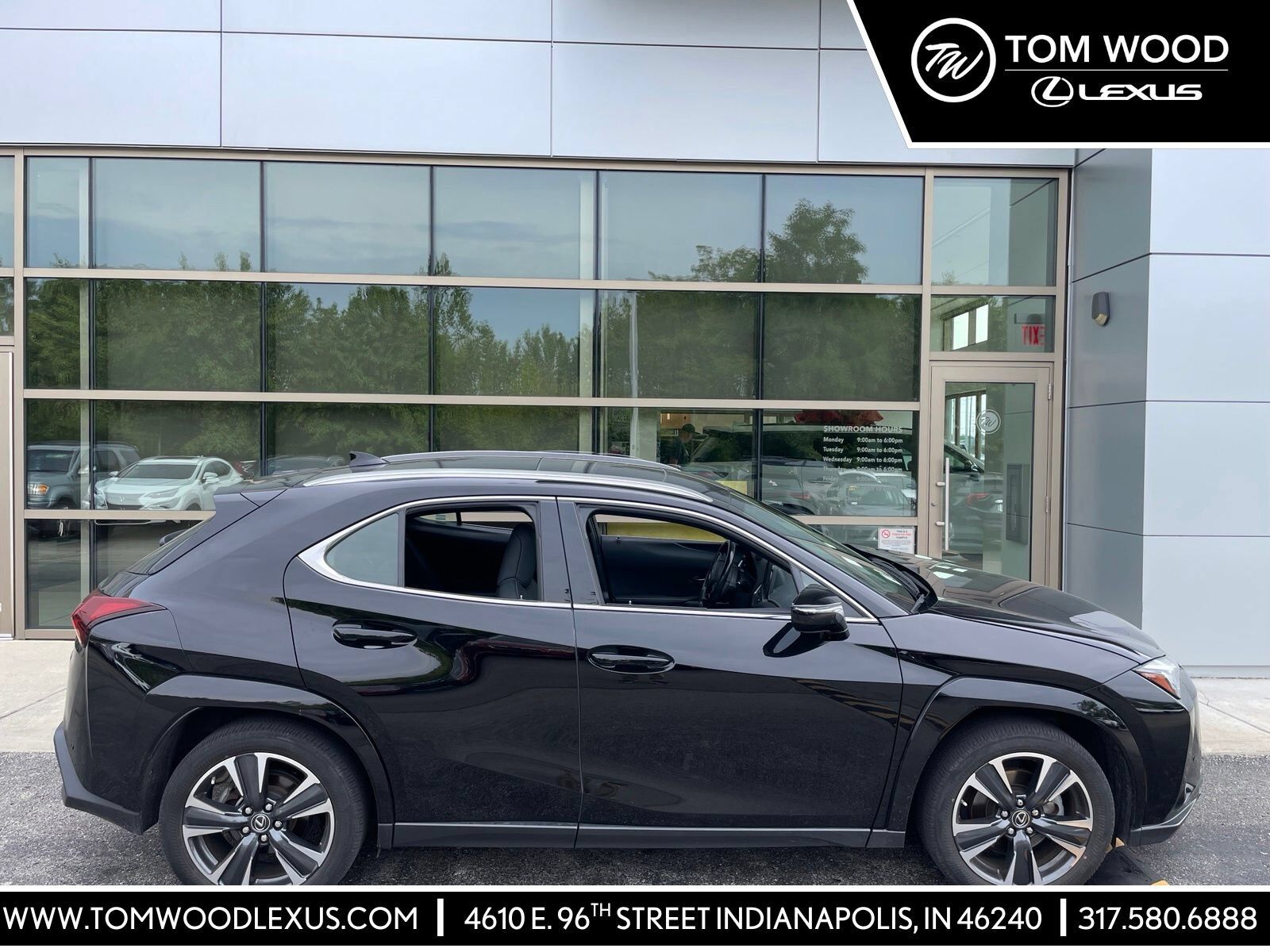 2024 LEXUS UX