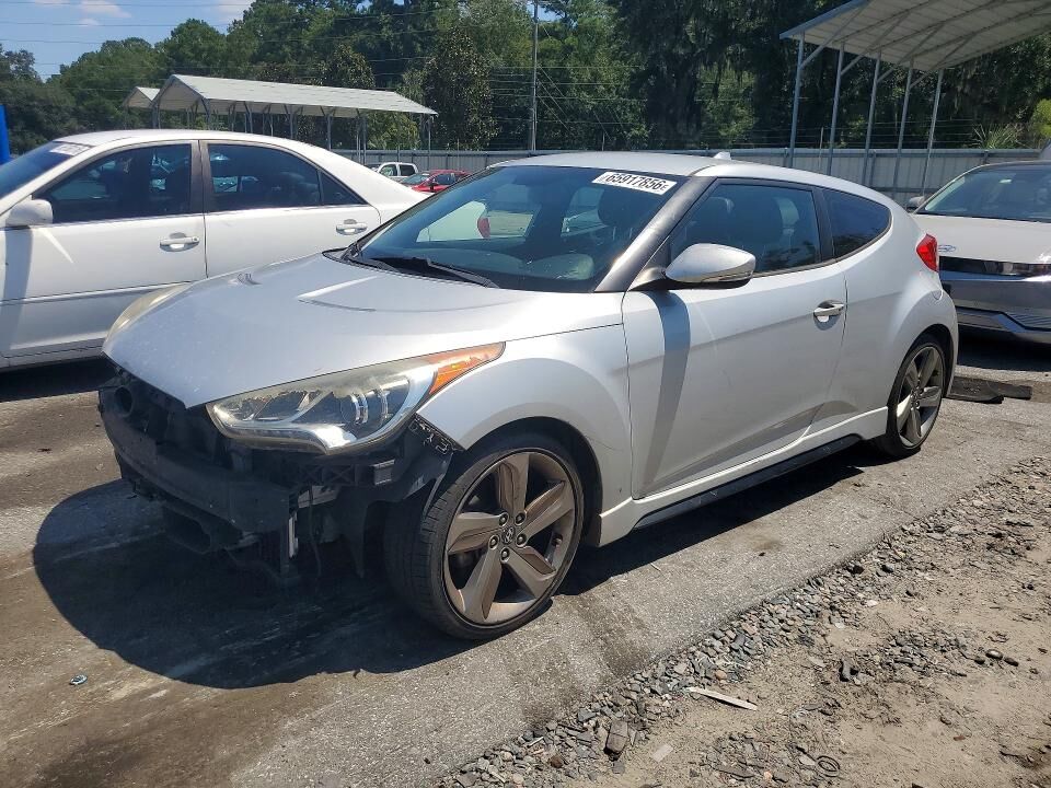 2013 HYUNDAI Veloster