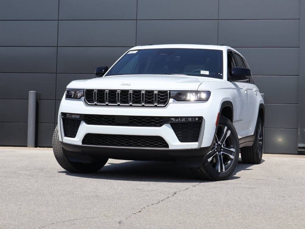 2027 JEEP Grand Cherokee