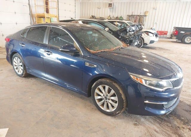2017 KIA Optima