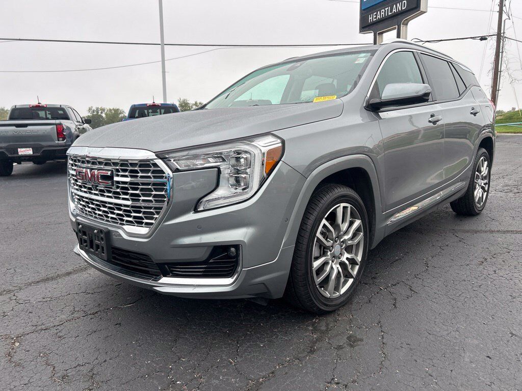 2023 GMC Terrain