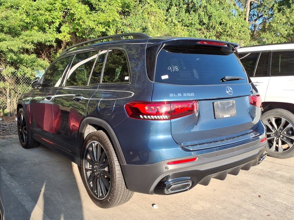 2023 Mercedes-Benz GLB-Class