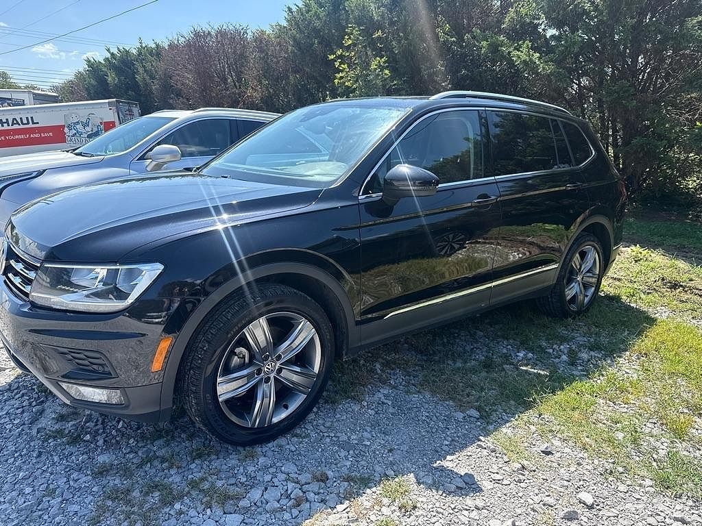 2021 VOLKSWAGEN Tiguan