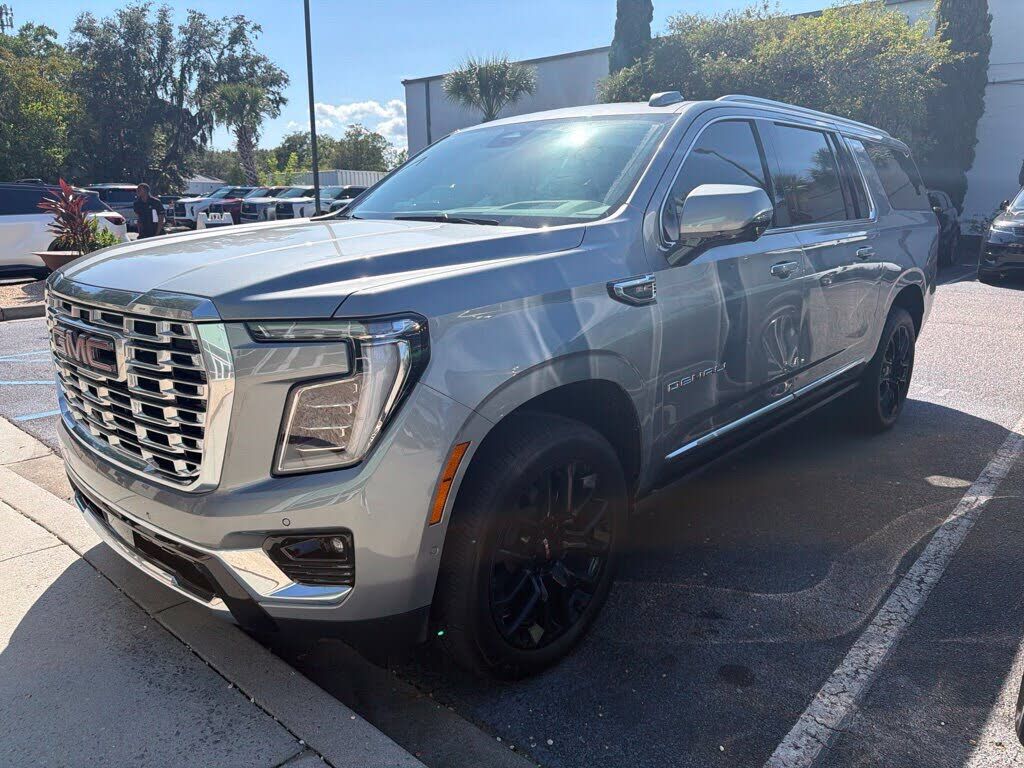 2025 GMC Yukon XL