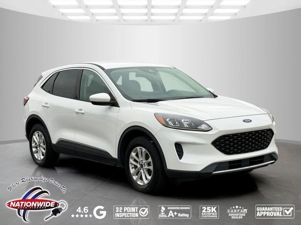 2020 FORD Escape