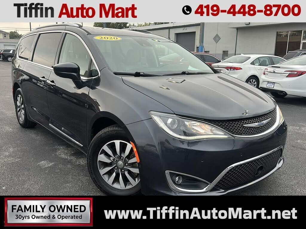 2020 CHRYSLER Pacifica