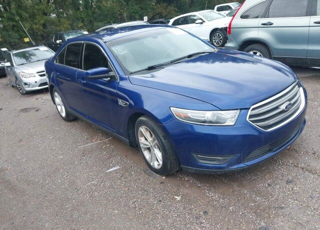 2014 FORD Taurus