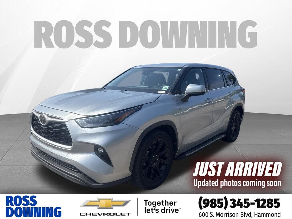2022 TOYOTA Highlander