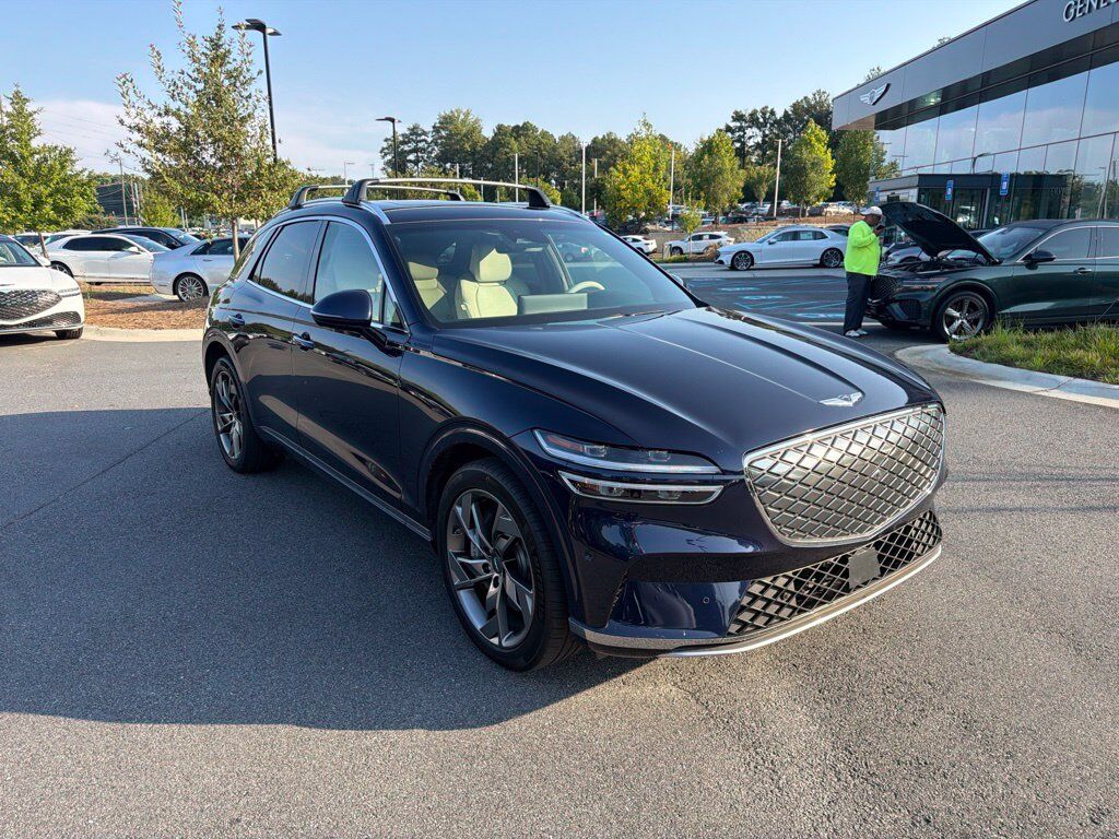 2024 GENESIS GV70