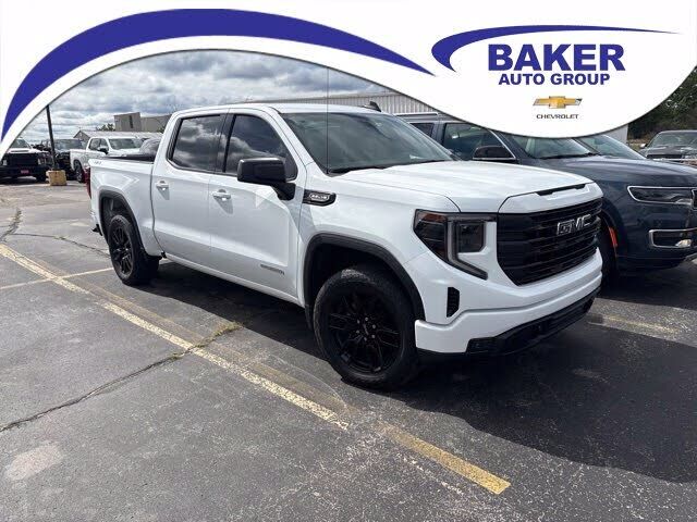 2023 GMC Sierra