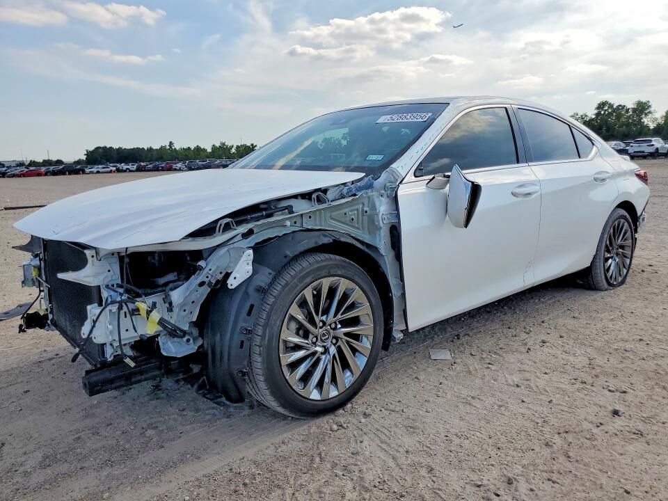 2025 LEXUS ES
