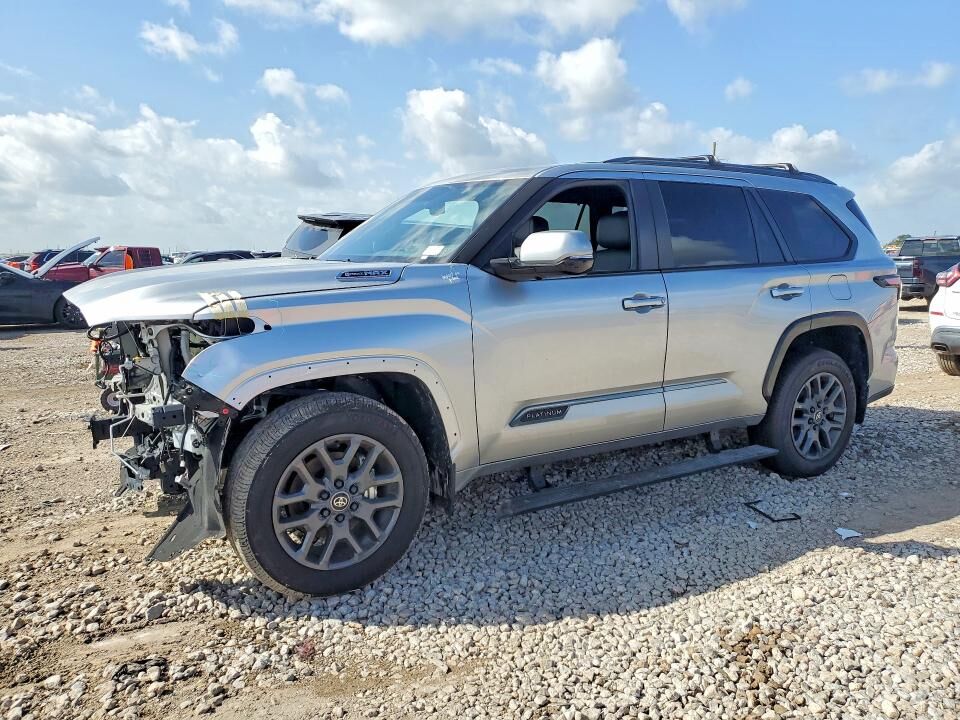 2026 TOYOTA Sequoia