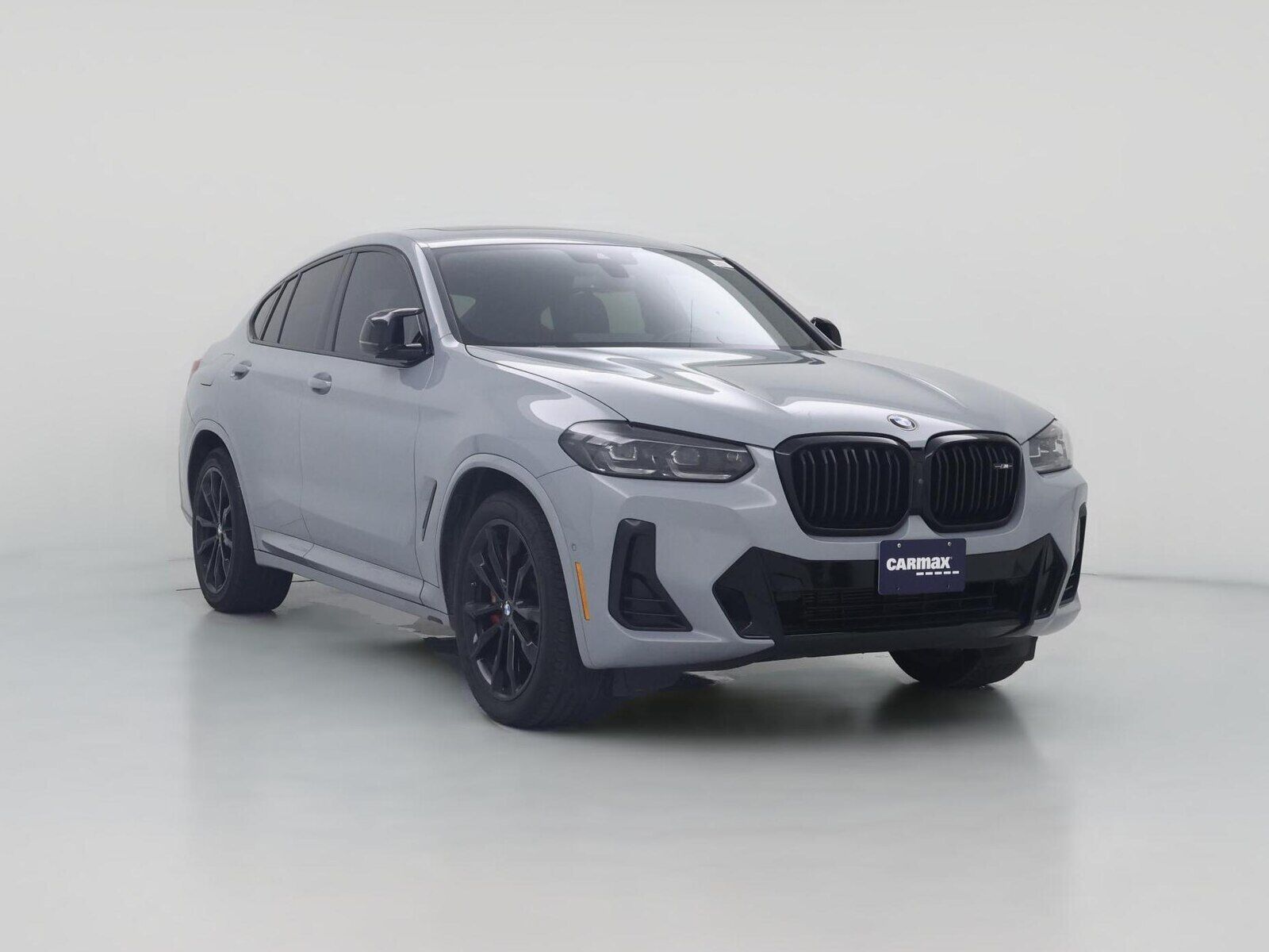 2023 BMW X4