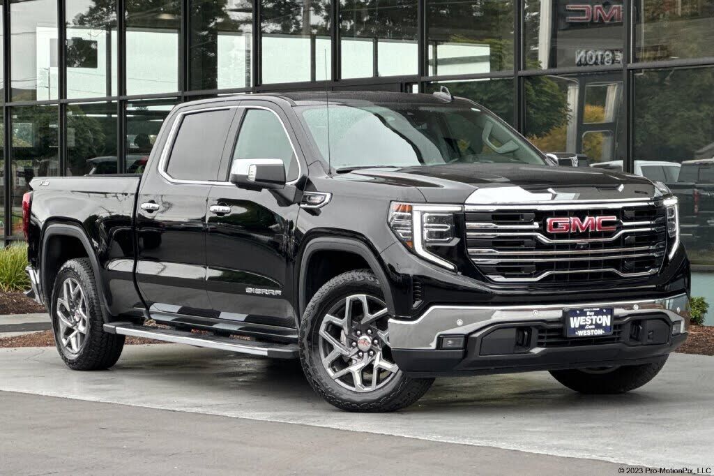 2024 GMC Sierra
