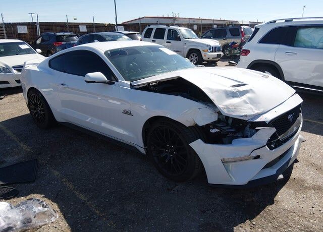 2020 FORD Mustang