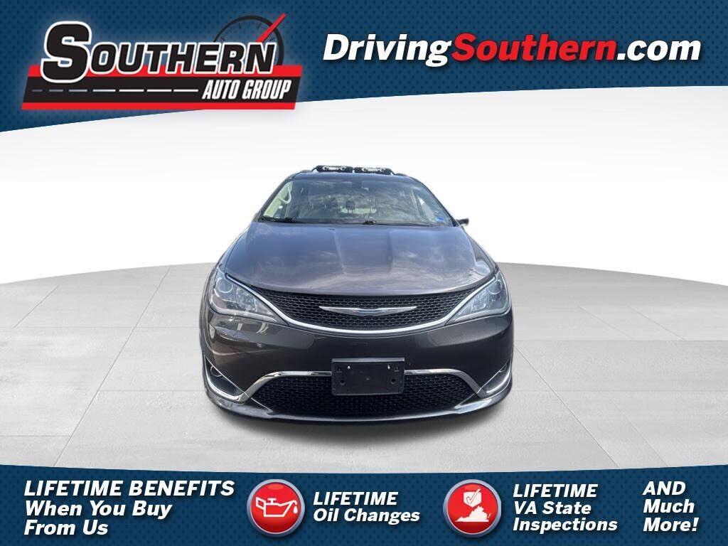 2017 CHRYSLER Pacifica