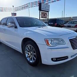 2011 CHRYSLER 300