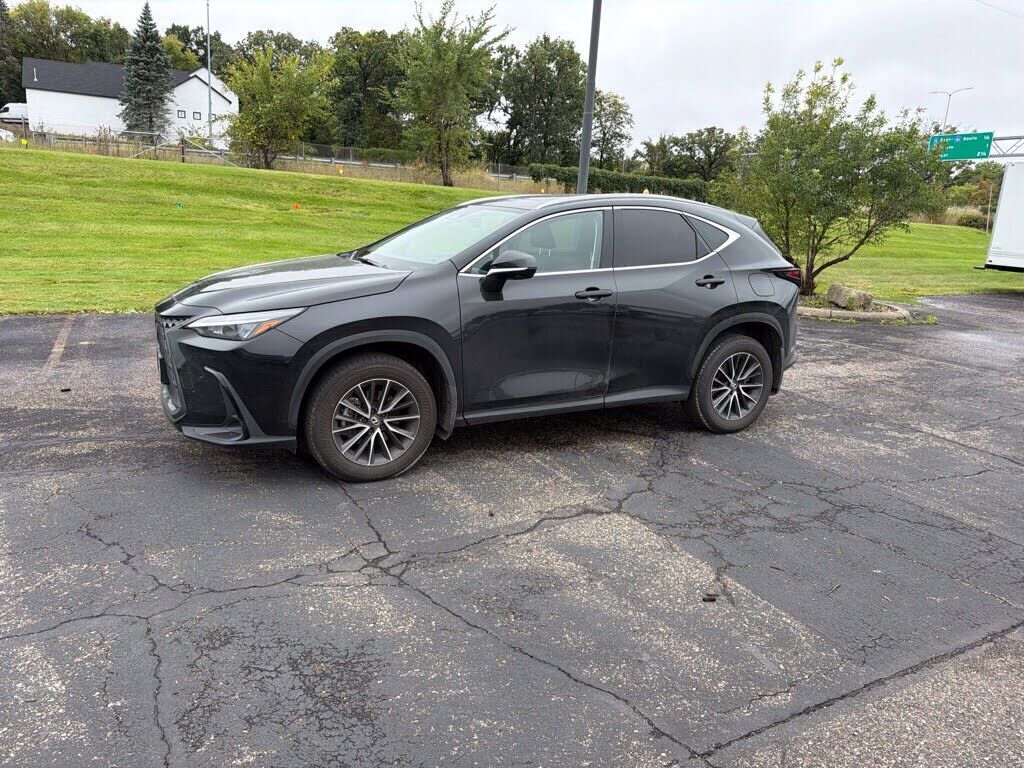 2024 LEXUS NX