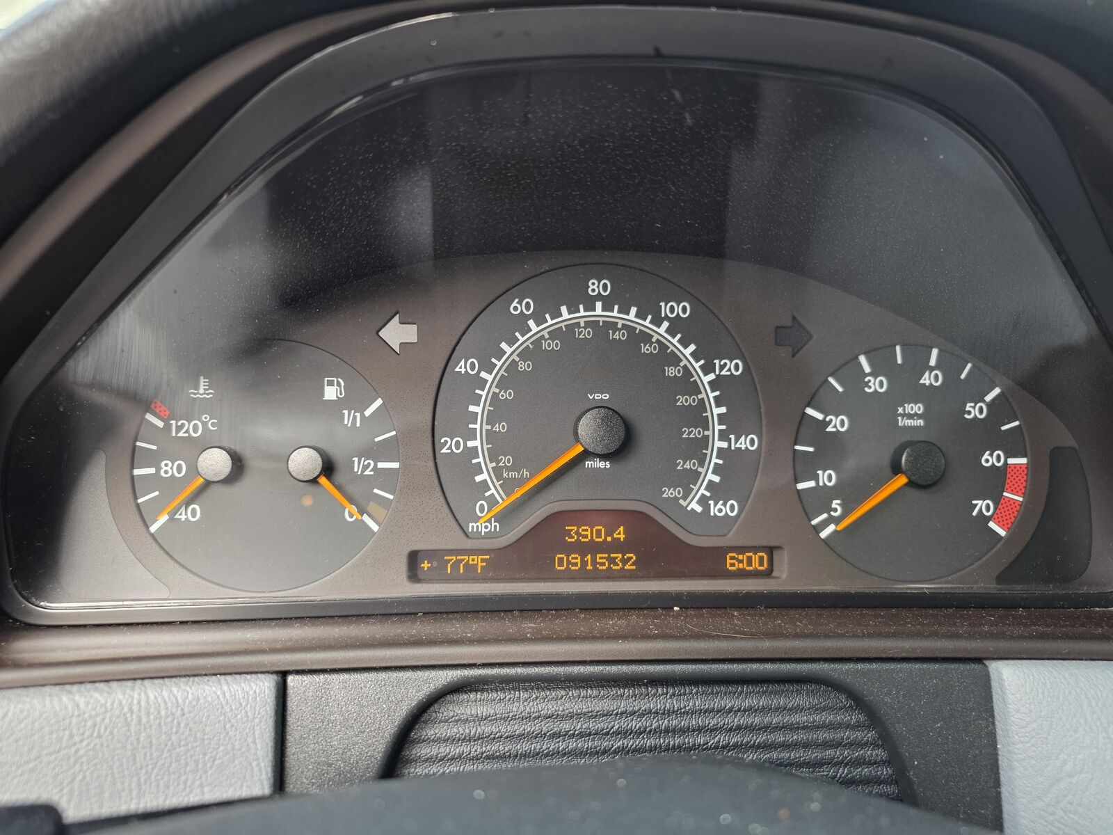 1999 Mercedes-Benz E-Class