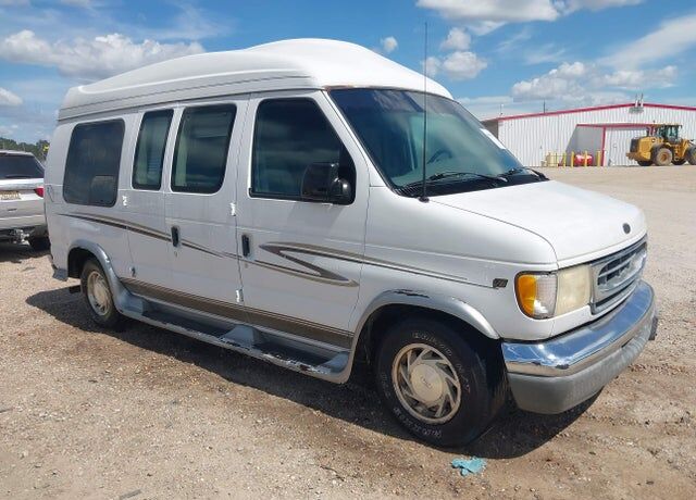 2001 FORD E-150