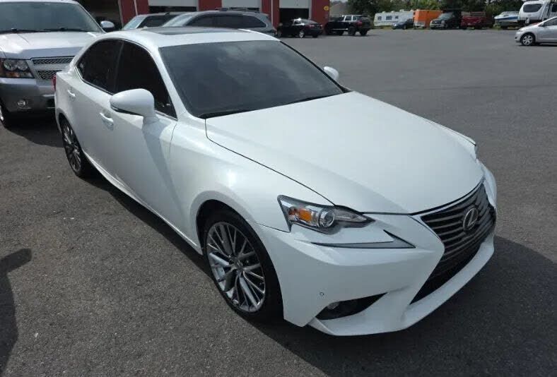 2015 LEXUS IS