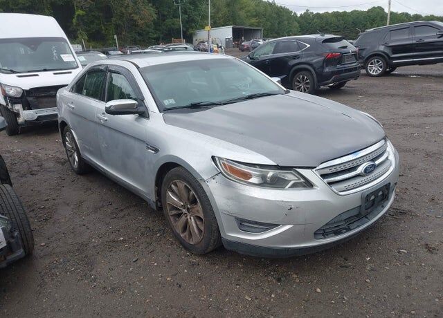 2011 FORD Taurus