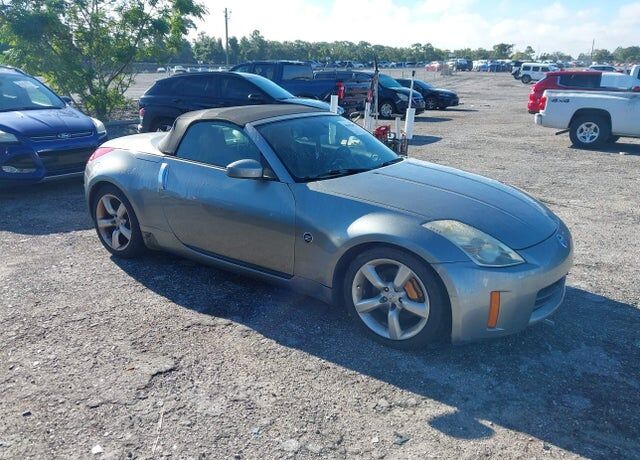 2006 NISSAN 350Z