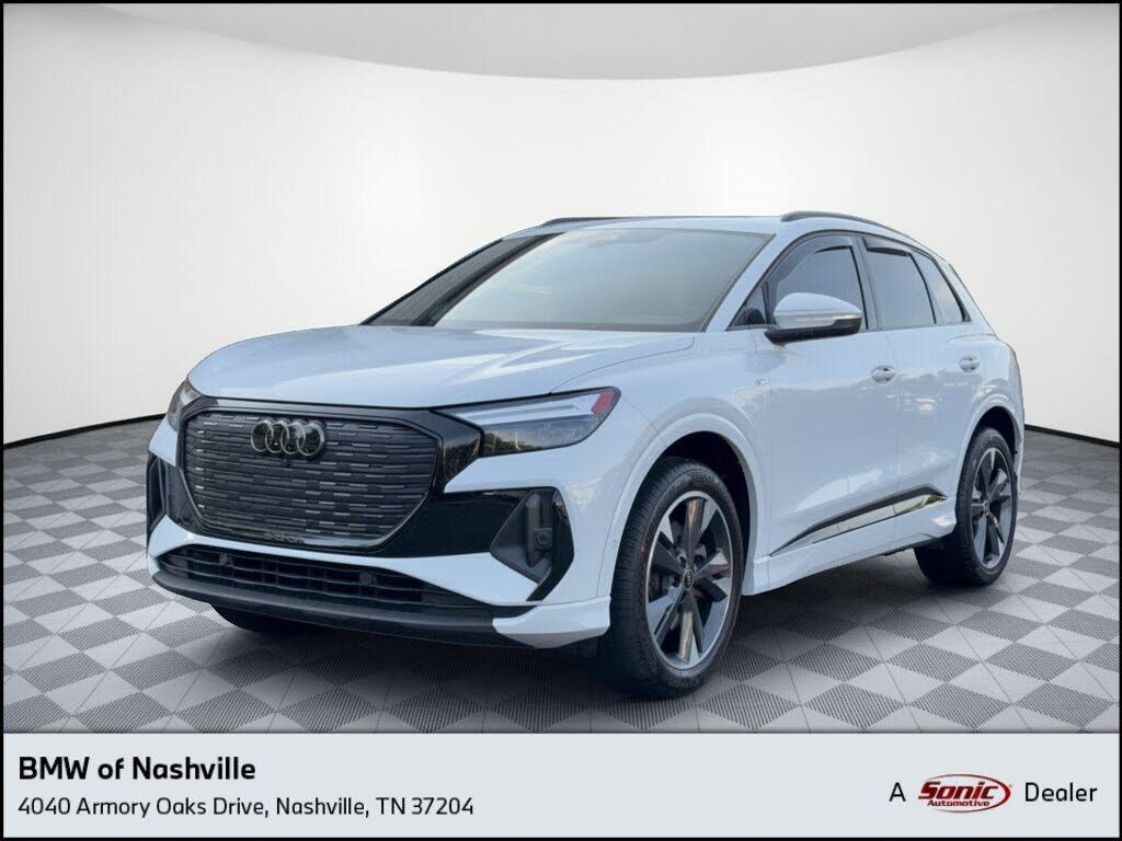 2023 AUDI Q4