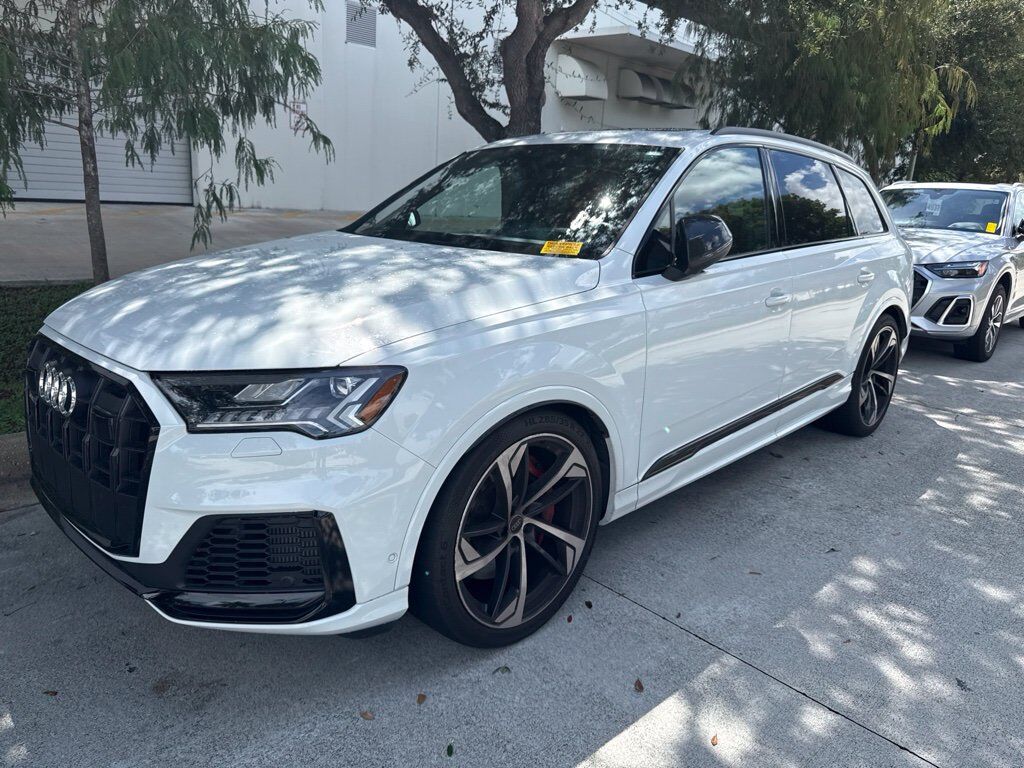 2023 AUDI SQ7