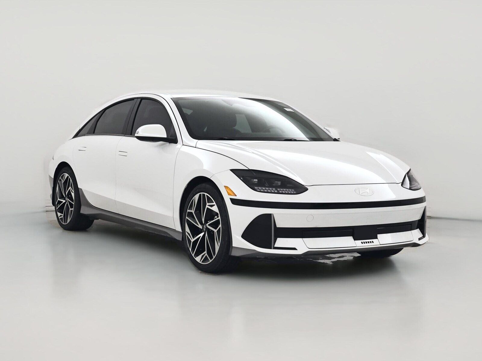 2025 HYUNDAI Ioniq 6