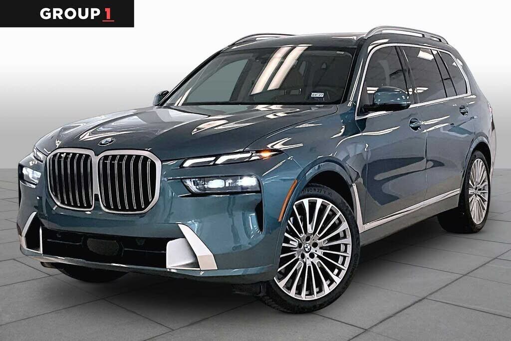 2025 BMW X7