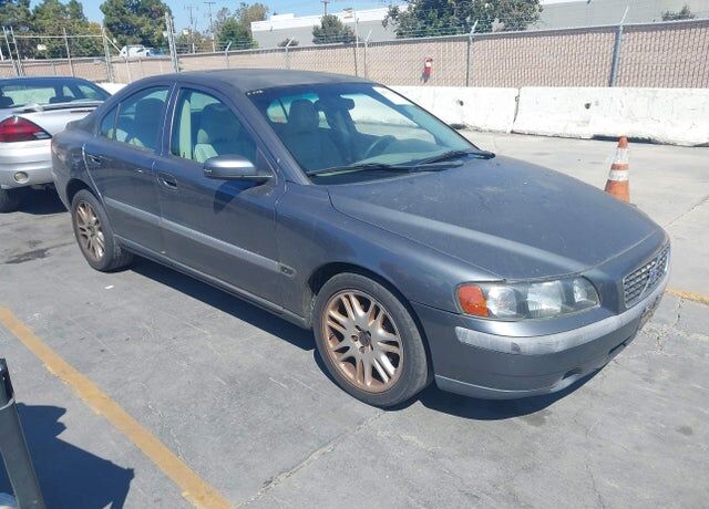2004 VOLVO S60