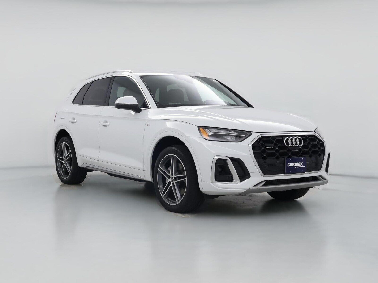 2023 AUDI Q5 e