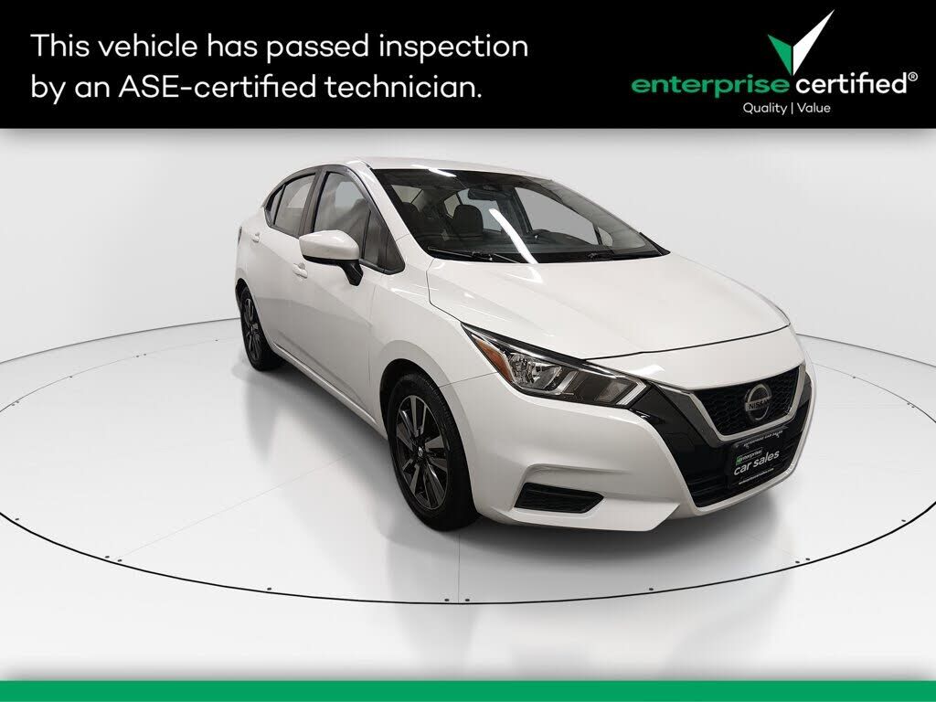 2022 NISSAN Versa