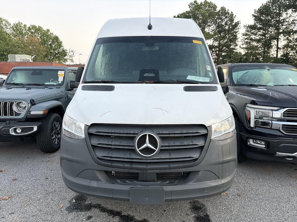 2025 Mercedes-Benz Sprinter