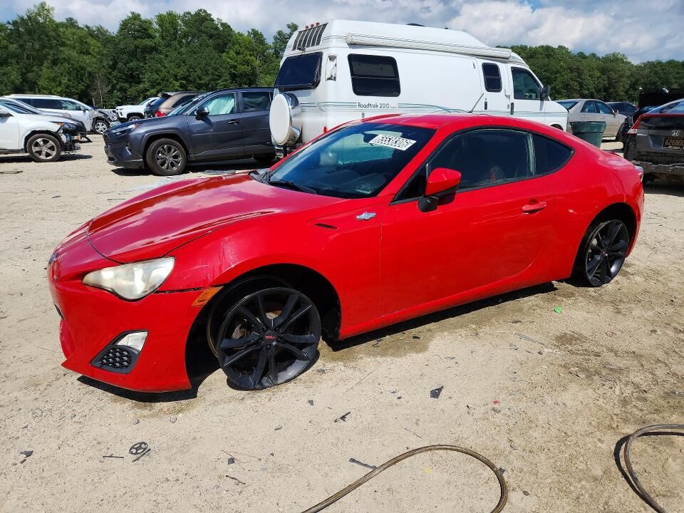 2013 TOYOTA Scion